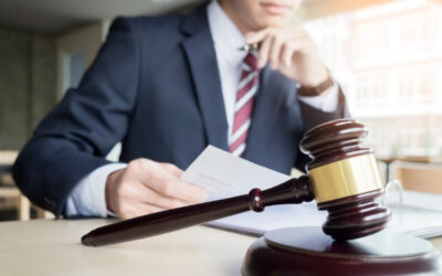Los abogados de empresa ganan peso gracias a las operaciones legales